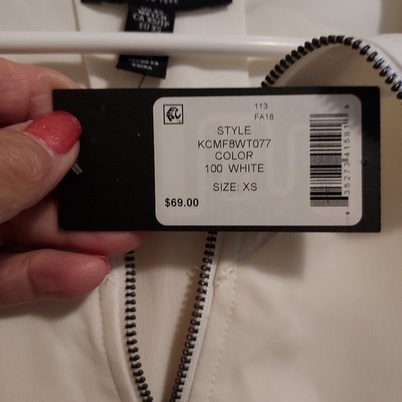 Kenneth Cole blouse white xs NWT - Picture 5 of 16